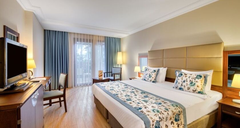 Seven Seas Hotel Life