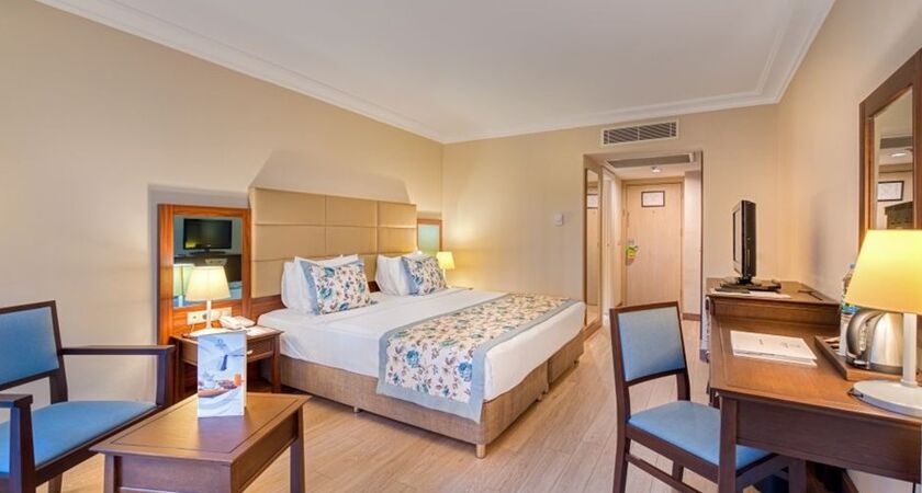 Seven Seas Hotel Life