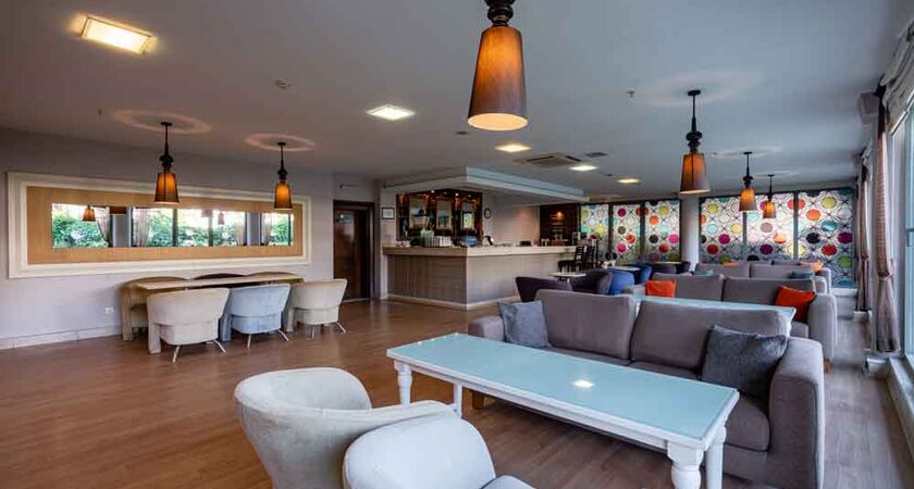 Palmeras Beach Hotel