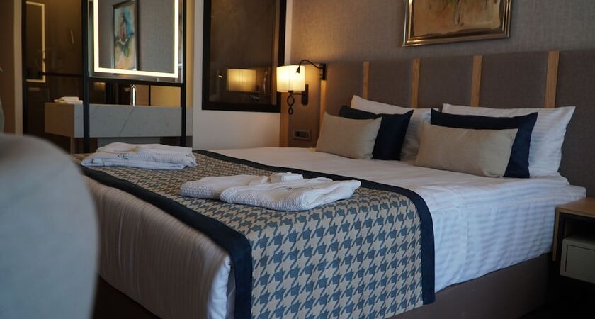 Sunthalia Hotels & Resort