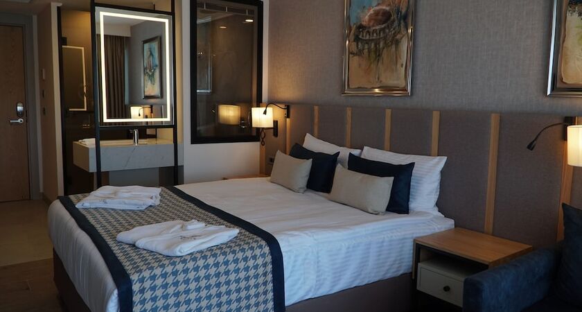 Sunthalia Hotels & Resort