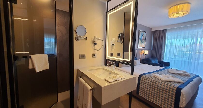Sunthalia Hotels & Resort