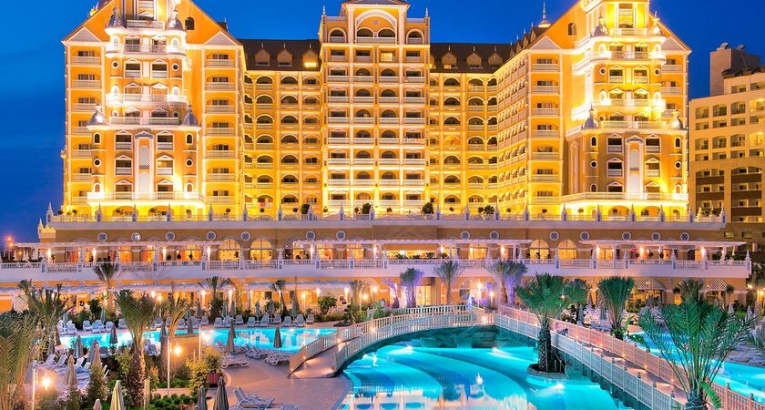 Royal Holiday Palace