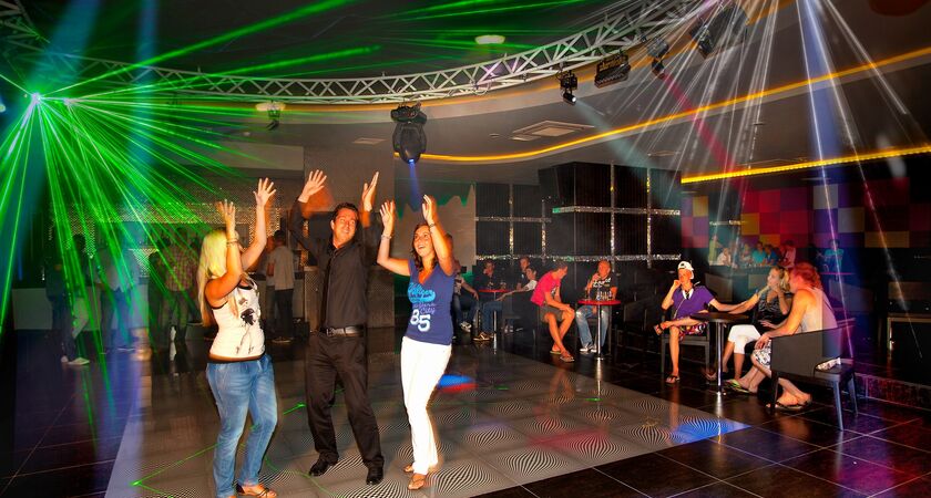 Royal Holiday Palace