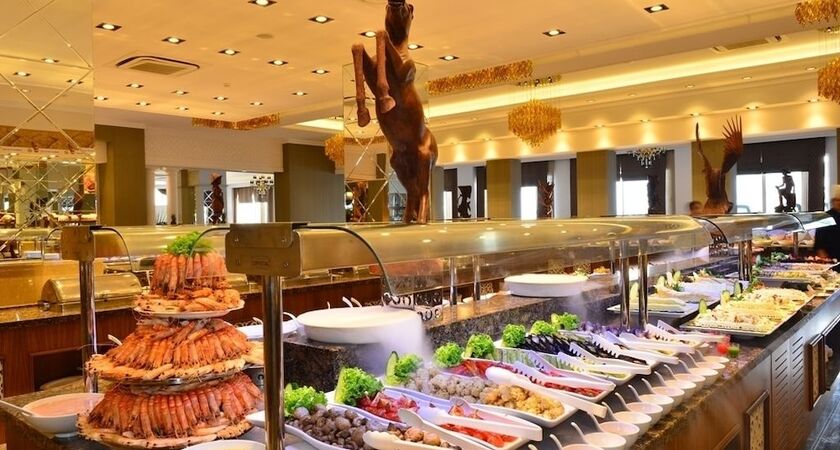 Side Crown Serenity Hotel