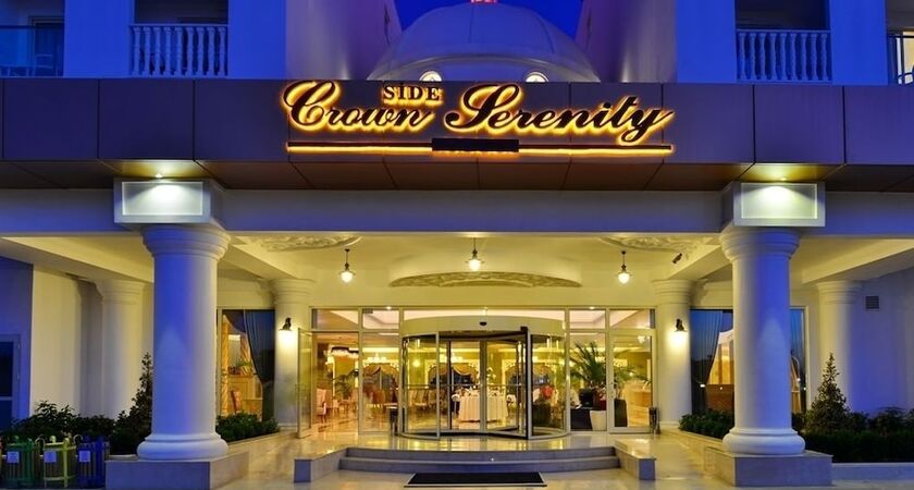 Side Crown Serenity Hotel