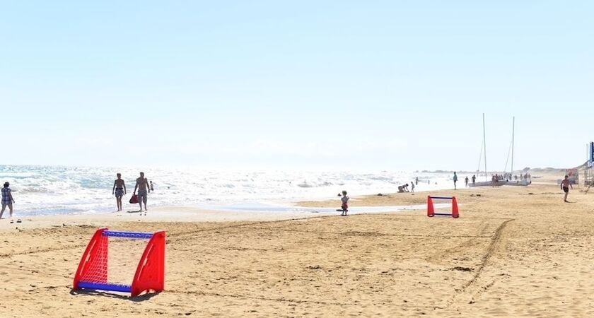 Side Crown Serenity Hotel