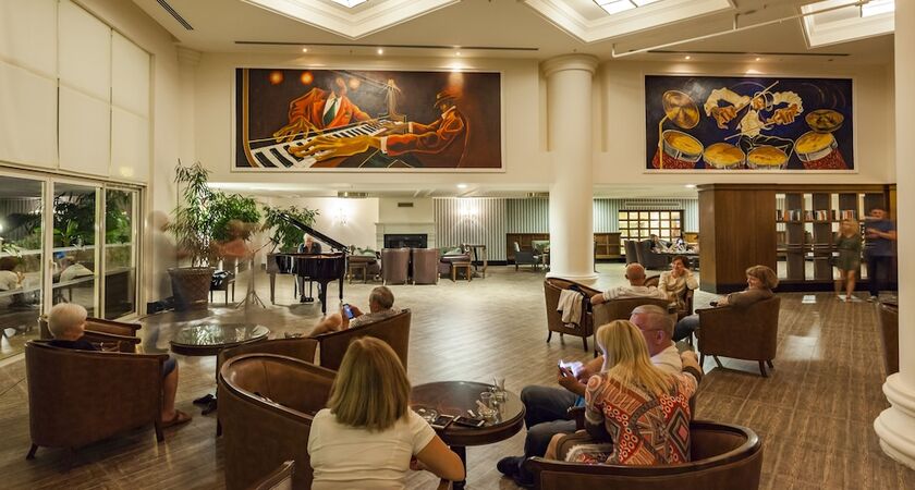 Starlight Resort Hotel