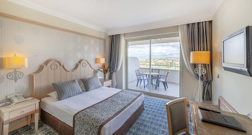 Starlight Resort Hotel