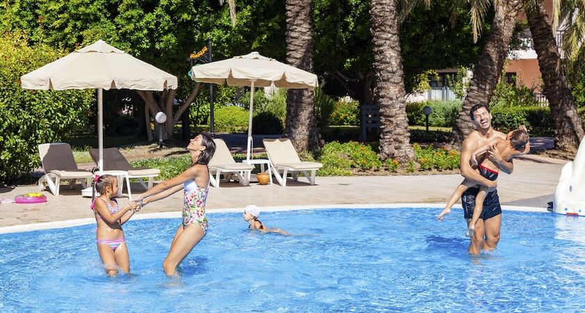 Starlight Resort Hotel