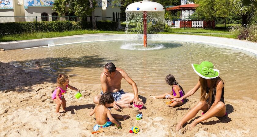 Starlight Resort Hotel