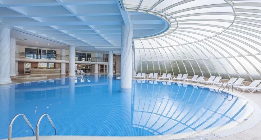 Starlight Resort Hotel