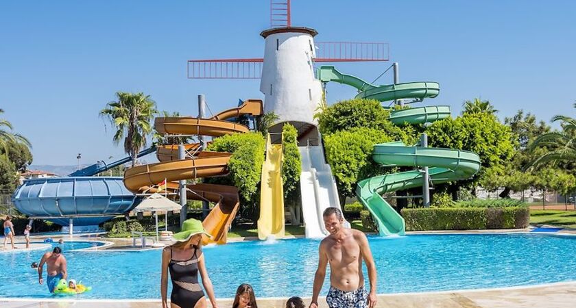 Starlight Resort Hotel