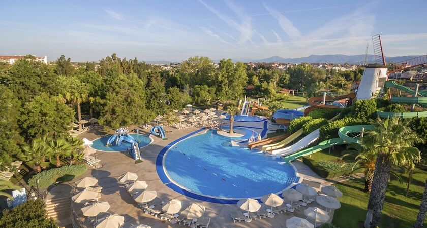 Starlight Resort Hotel