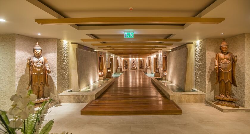 Starlight Resort Hotel