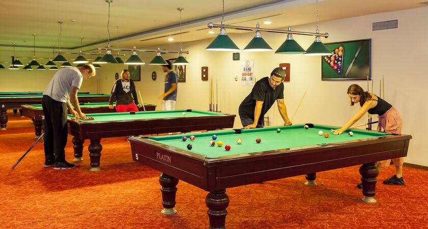 Starlight Resort Hotel