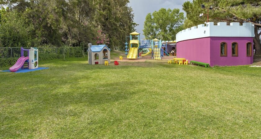 Starlight Resort Hotel