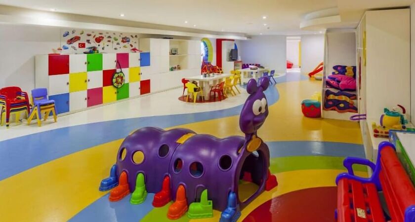 Starlight Resort Hotel