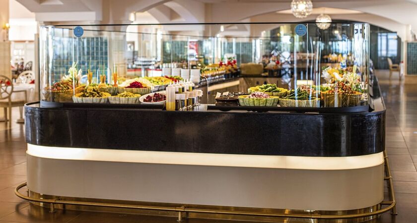 Starlight Resort Hotel