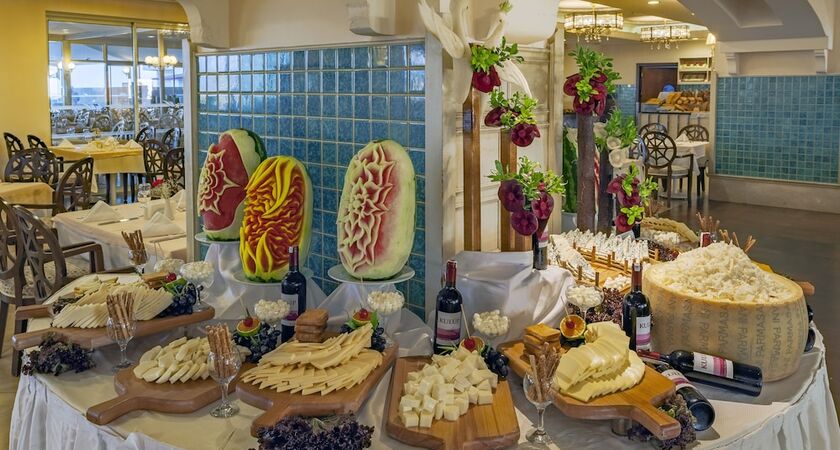 Starlight Resort Hotel