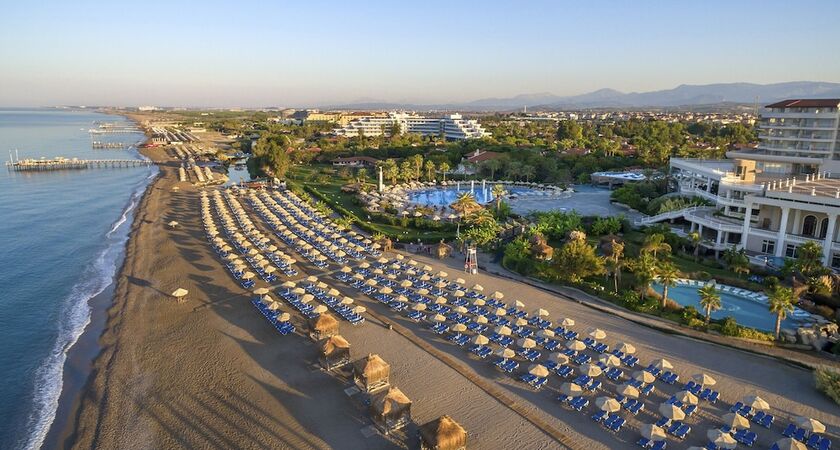 Starlight Resort Hotel