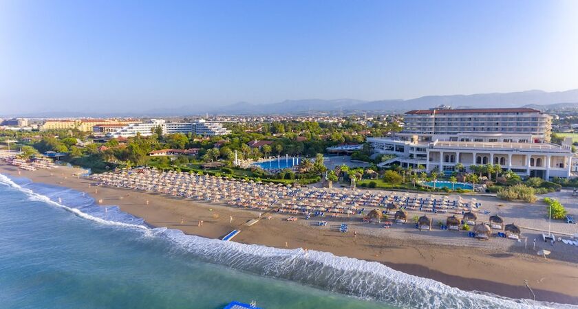 Starlight Resort Hotel