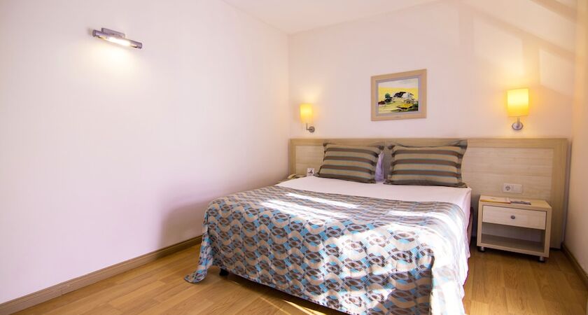 Sunrise Resort Hotel