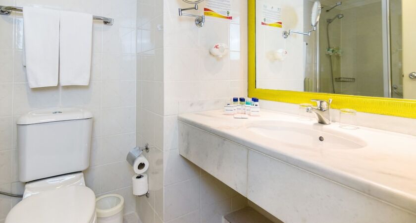 Sunrise Resort Hotel