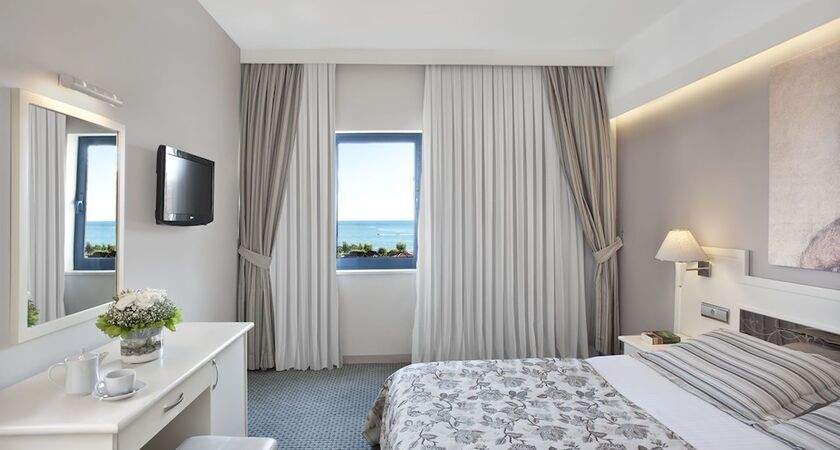 Sunrise Resort Hotel