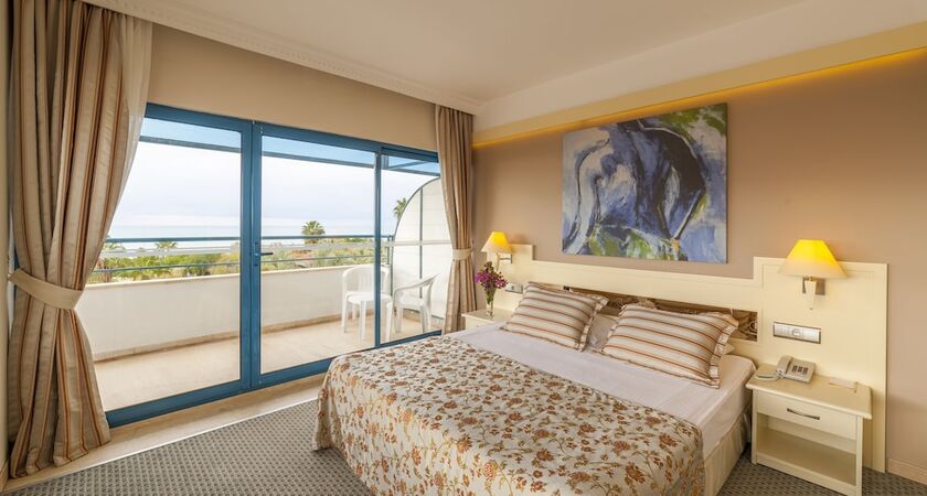 Sunrise Resort Hotel