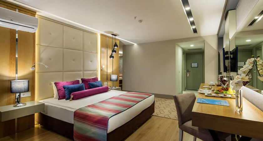 Selge Beach Resort Spa