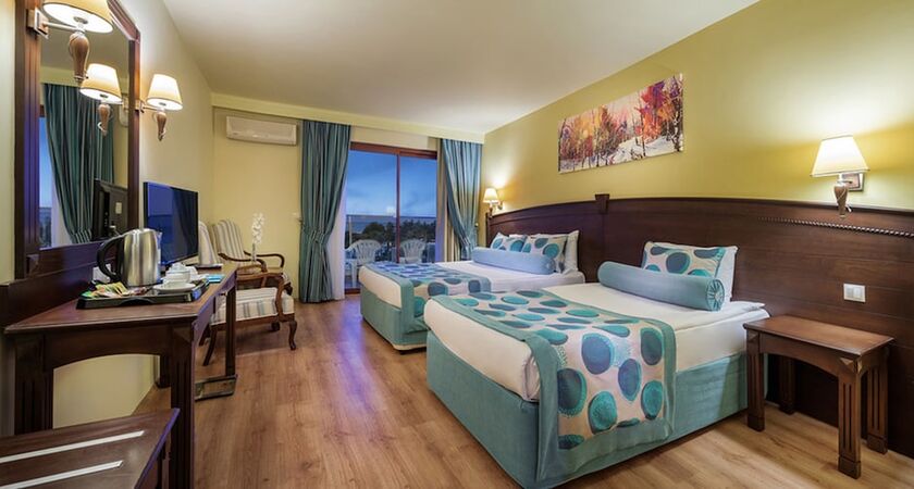 Selge Beach Resort Spa