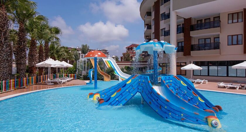 Selge Beach Resort Spa