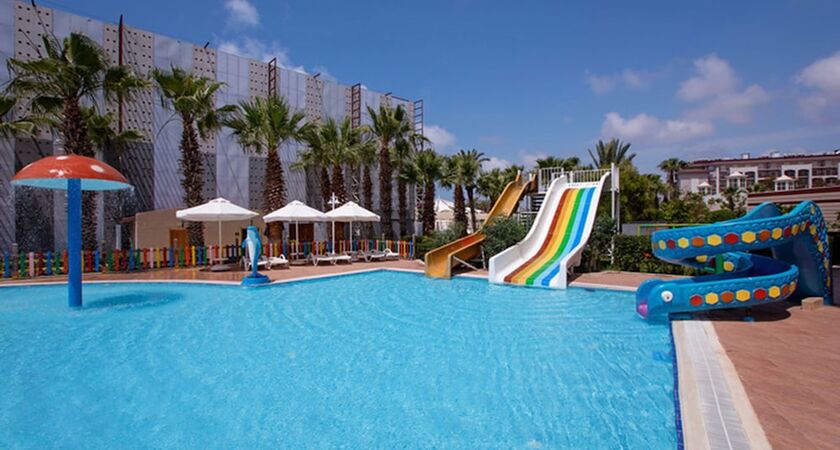 Selge Beach Resort Spa