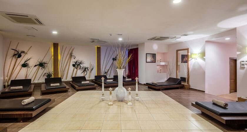 Selge Beach Resort Spa