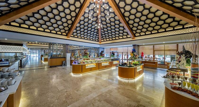 Selge Beach Resort Spa