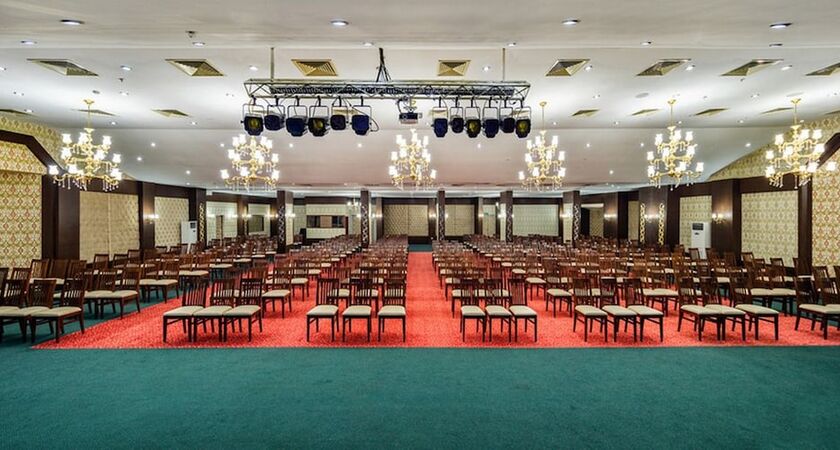 Selge Beach Resort Spa