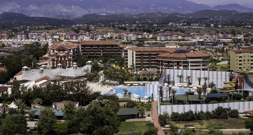 Selge Beach Resort Spa