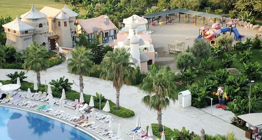 Amelia Beach Resort Hotel & Spa