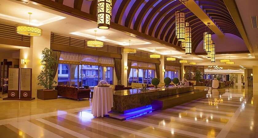 Diamond Beach Hotel & Spa