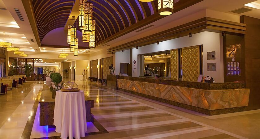 Diamond Beach Hotel & Spa