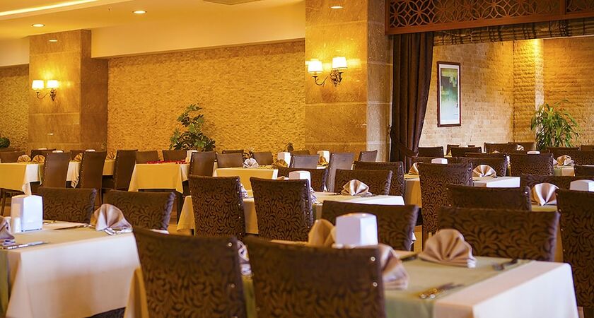 Diamond Beach Hotel & Spa