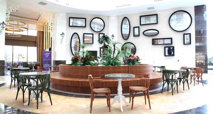 Diamond Premium Hotel & Spa