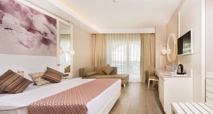 Diamond Premium Hotel & Spa