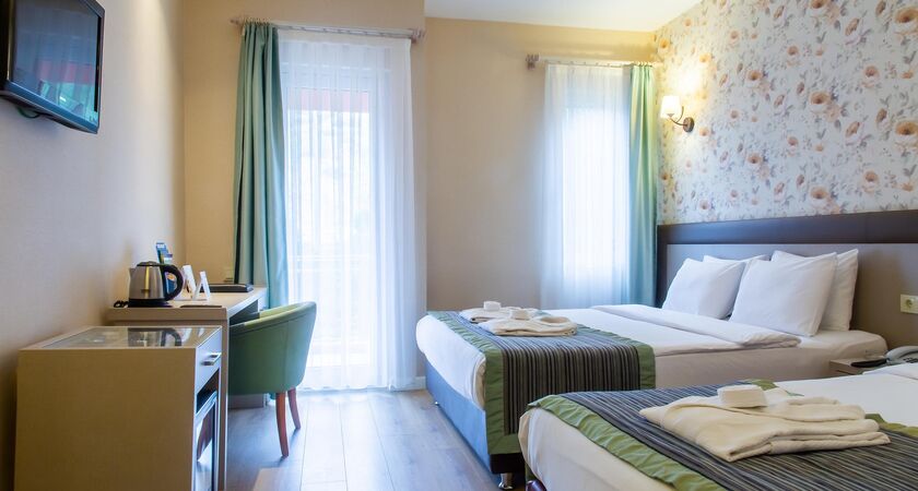 Colossae Thermal Spa Hotel