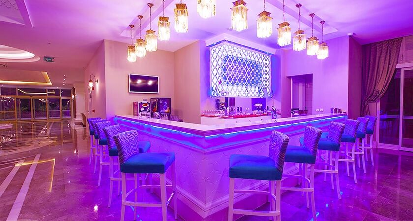 Diamond Elite Hotel & Spa +16