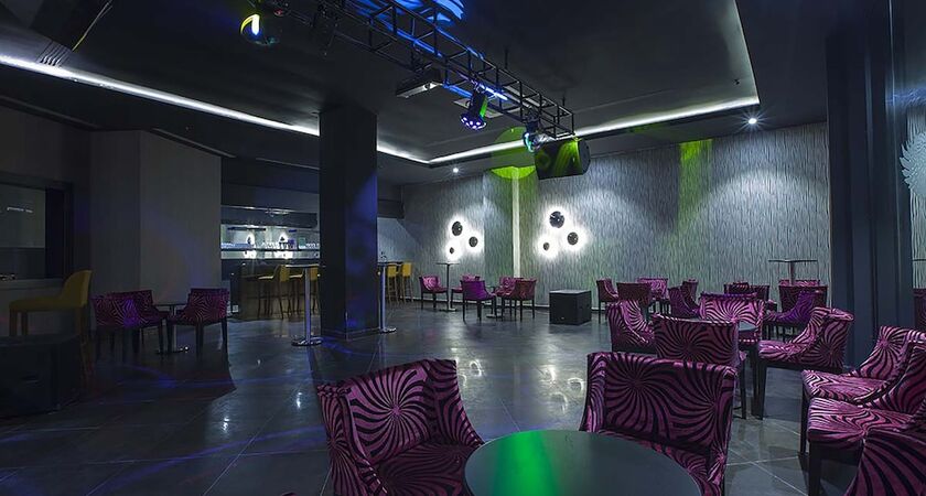 Diamond Elite Hotel & Spa +16