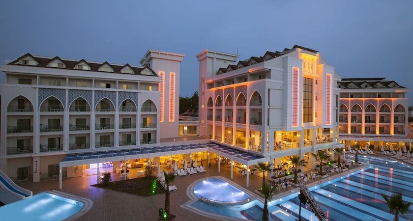 Diamond Elite Hotel & Spa +16