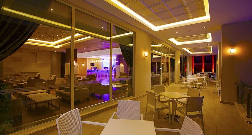 Diamond Elite Hotel & Spa +16