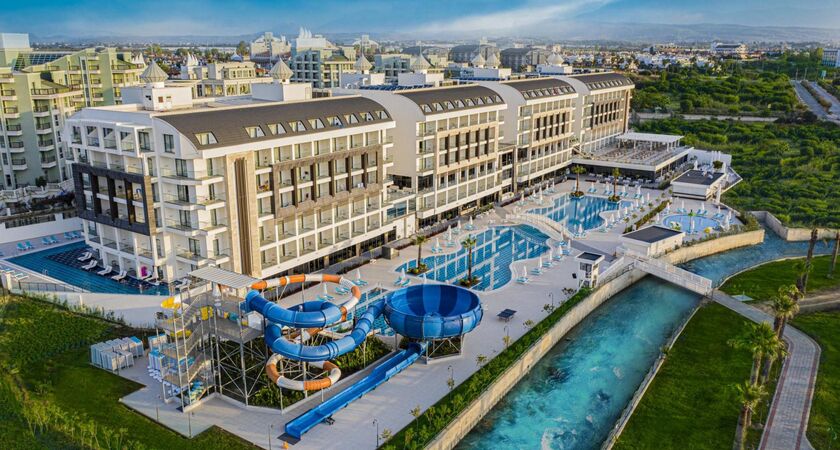 Diamond De Luxe Hotel & Spa